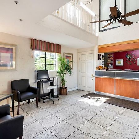 Econo Lodge Palm Harbor - Clearwater Εξωτερικό φωτογραφία