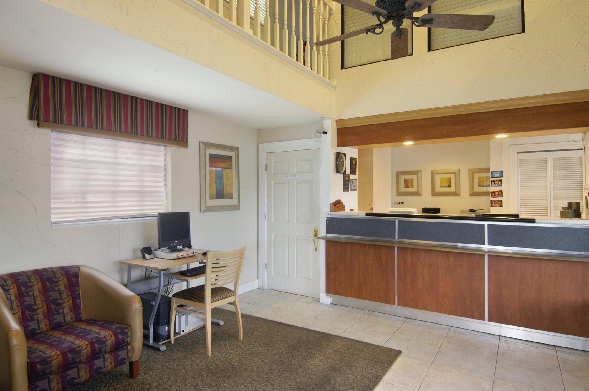 Econo Lodge Palm Harbor - Clearwater Εξωτερικό φωτογραφία