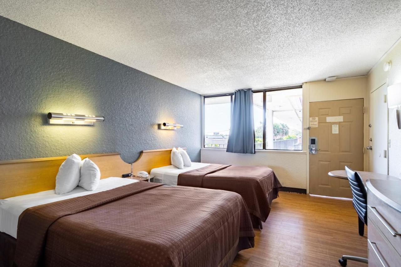 Econo Lodge Palm Harbor - Clearwater Εξωτερικό φωτογραφία