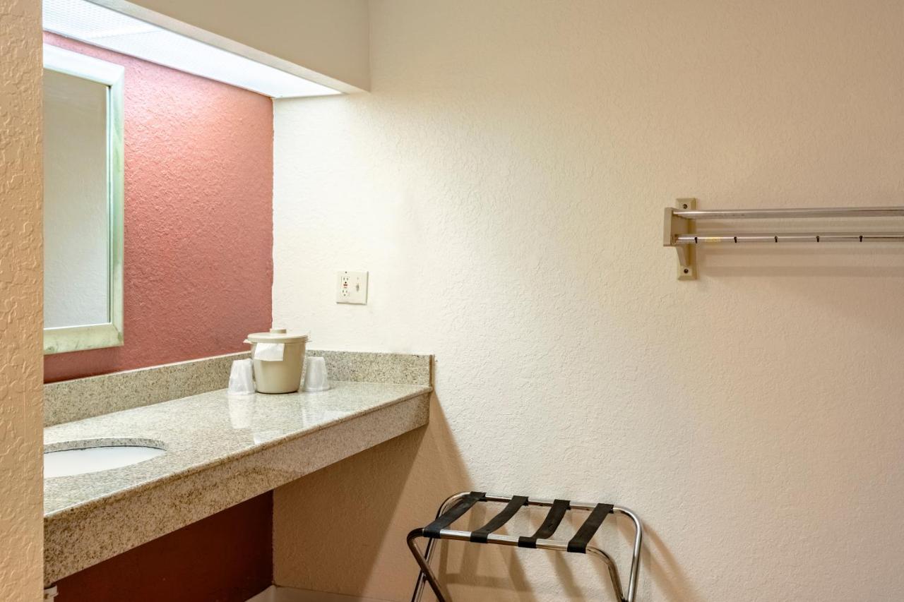Econo Lodge Palm Harbor - Clearwater Εξωτερικό φωτογραφία